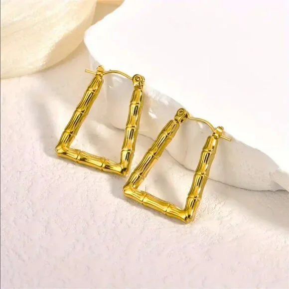 14K Gold Womens Bamboo Hoop Earrings Ladies 14 Karat Hinged Back Hoops Jewelry